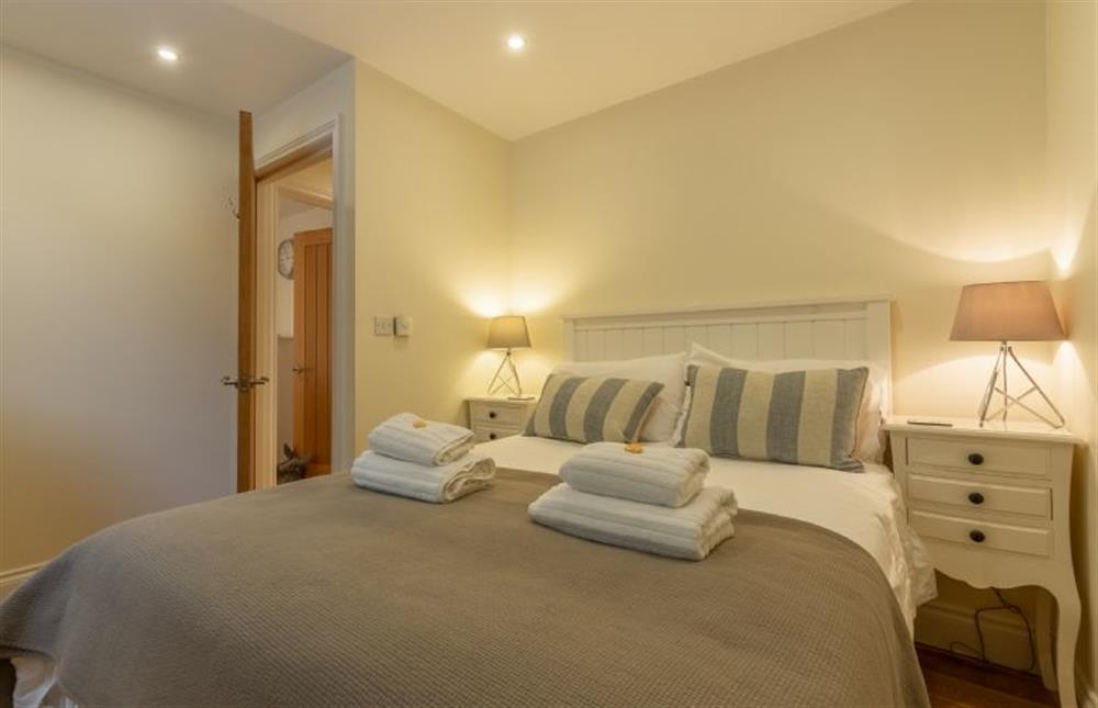 bedroom two with a  comfortable 4’6 double bed at 6 Sandy Lane, Carbis Bay