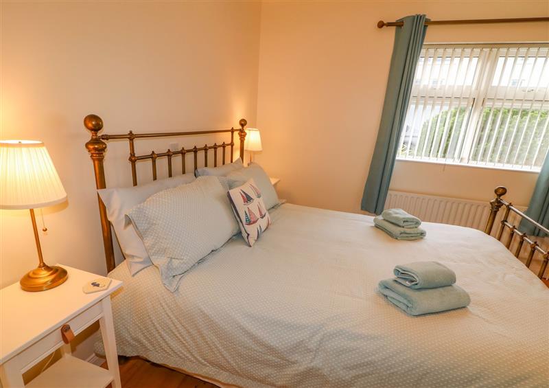Bedroom (photo 2) at 6 Strandview Cottages, Castlerock