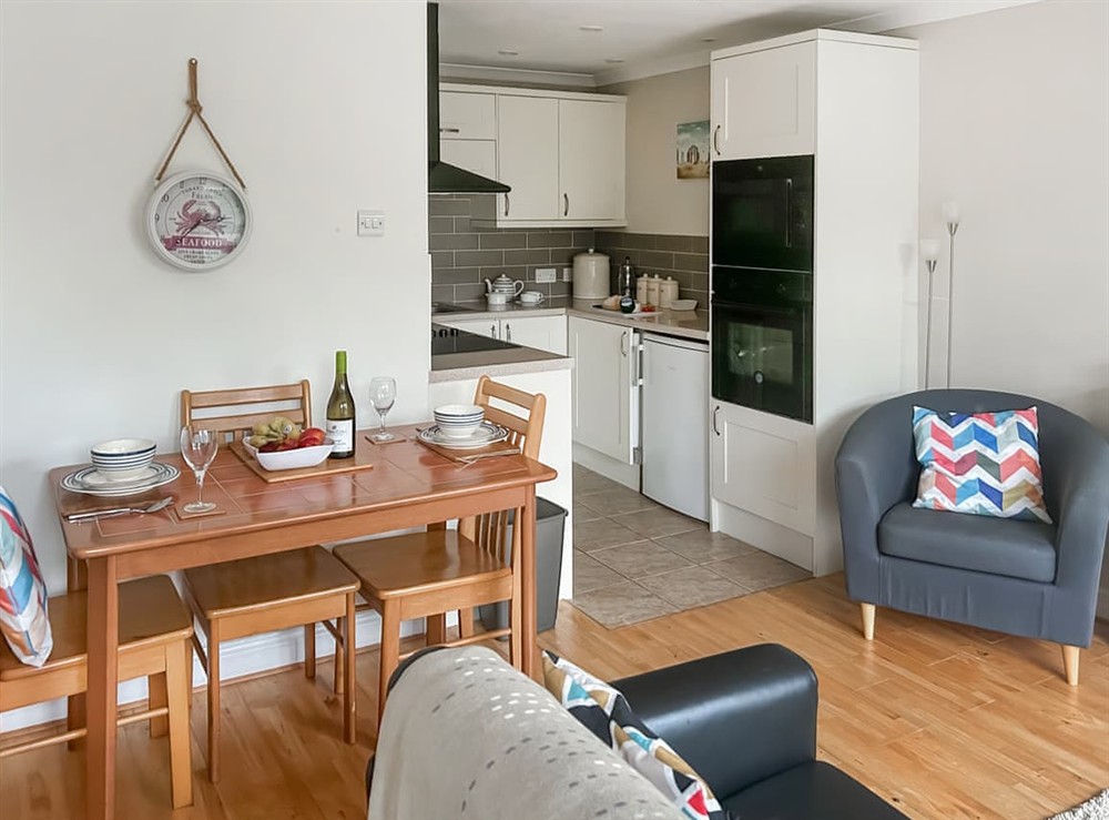 Dining Area at 6 The Cove in Mullion, Cornwall