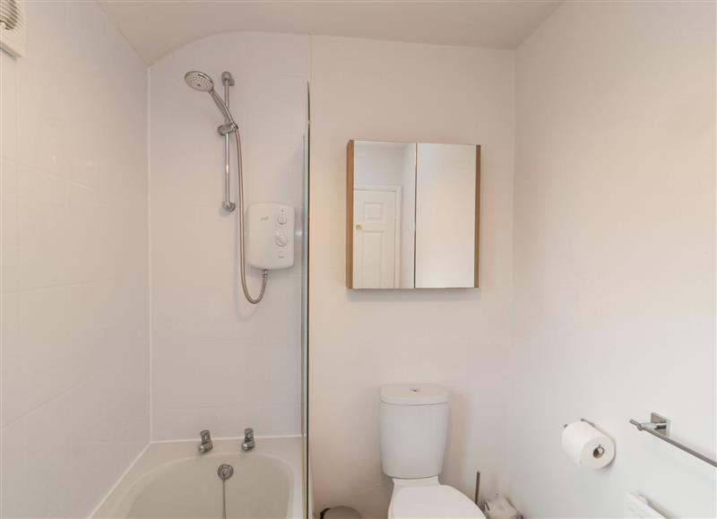 This is the bathroom (photo 2) at 60B Castlegate, Berwick-Upon-Tweed