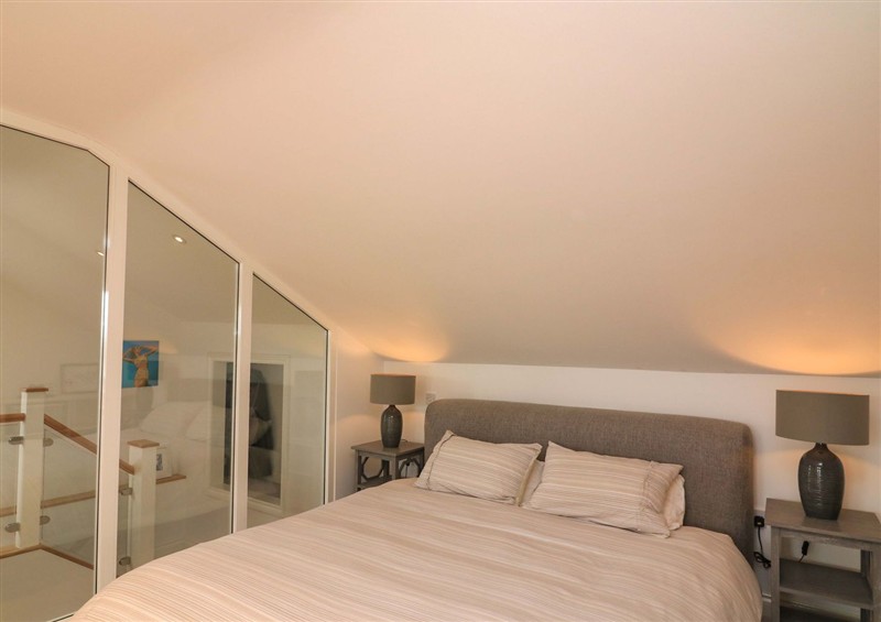 This is a bedroom (photo 2) at 61B Fore Street, Kingsbridge