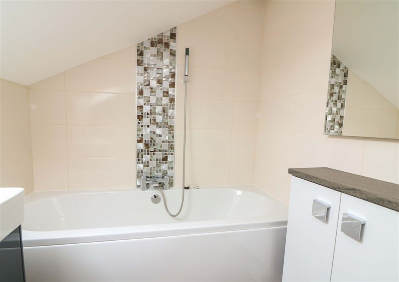 This is the bathroom (photo 2) at 61B Fore Street, Kingsbridge