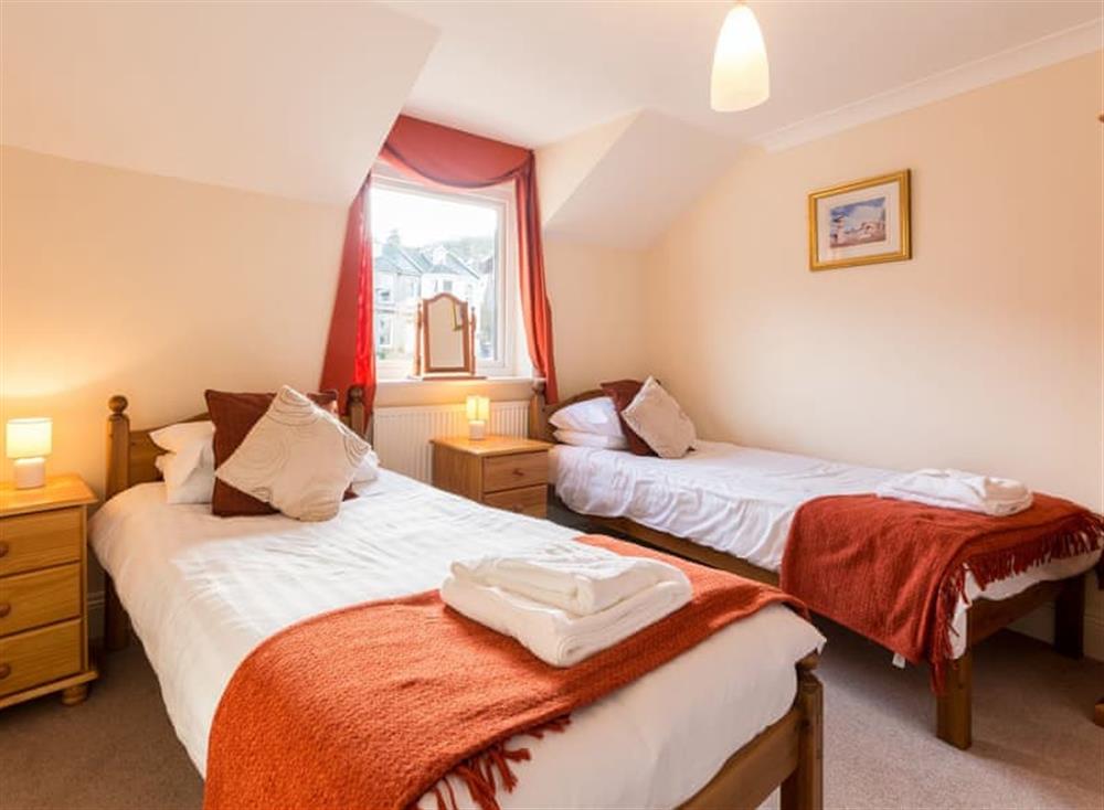 Twin bedroom at 62 Moorings Reach in Brixham, South Devon