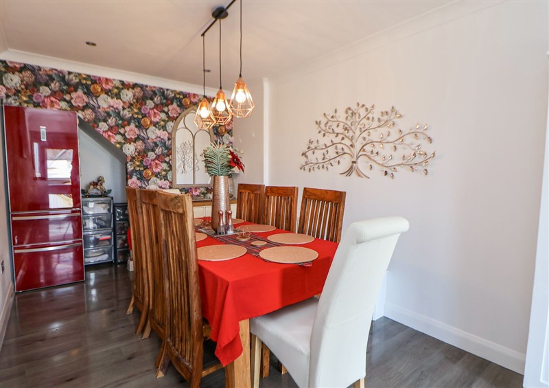 Dining room (photo 2) at 67 Pendre Avenue, Prestatyn