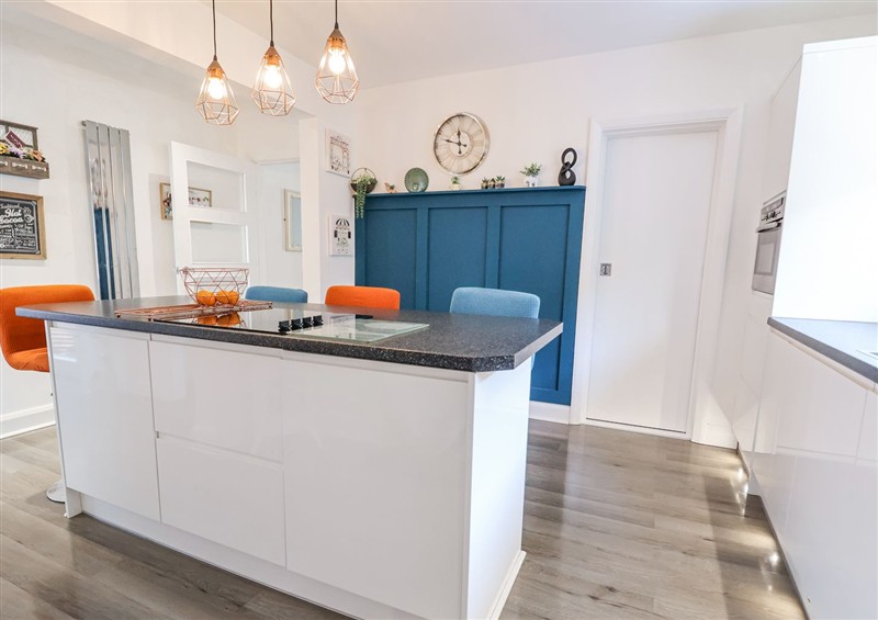 Kitchen (photo 3) at 67 Pendre Avenue, Prestatyn