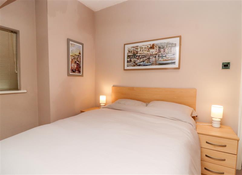 One of the 2 bedrooms (photo 2) at 6D Clifton Drive, Lytham St. Annes