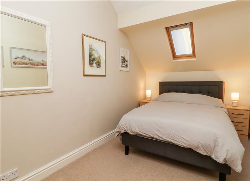 One of the 2 bedrooms (photo 3) at 6D Clifton Drive, Lytham St. Annes
