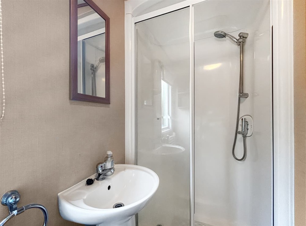 Bathroom (photo 3) at 7 Burnham in Burnham-on-Sea, Somerset