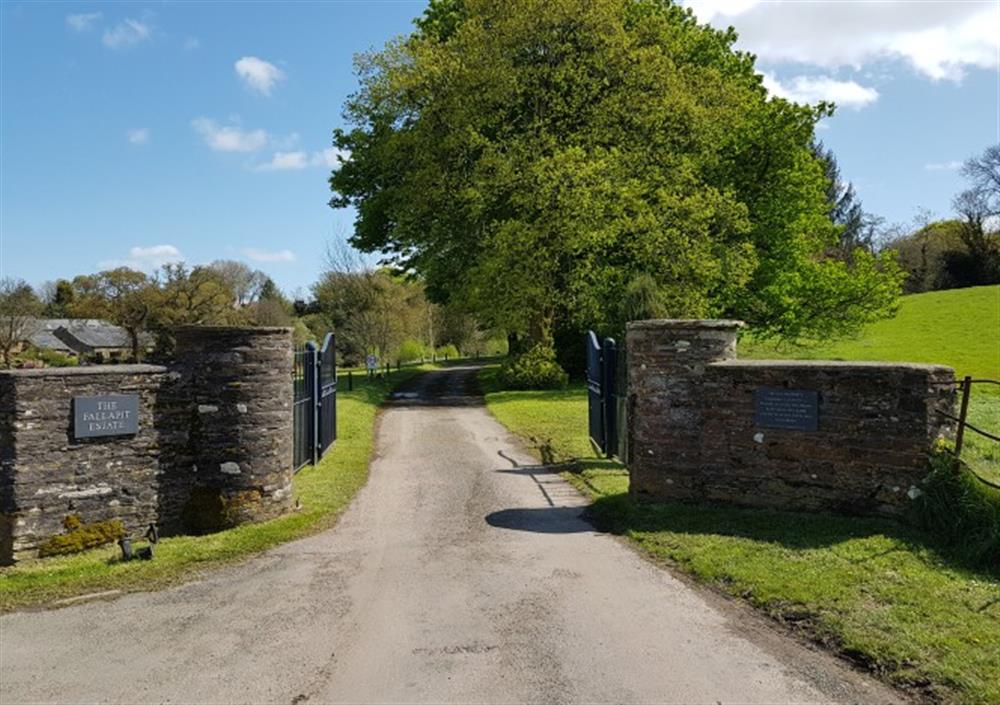 The entrance to The Fallapit Estate