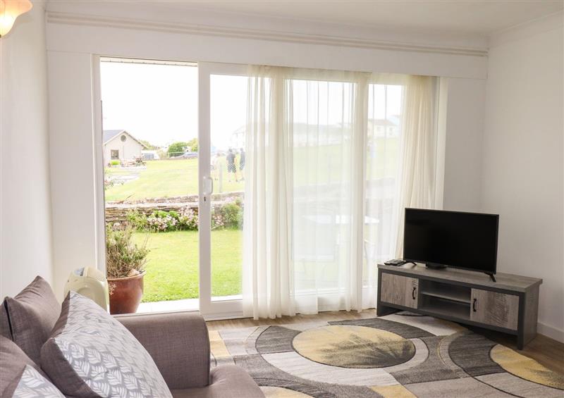 The living area (photo 2) at 7 Europa Court, Mawgan Porth
