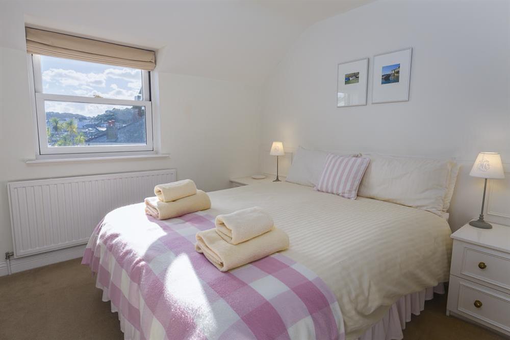 En suite master bedroom with harbour views at 7 Island Quay in , Salcombe