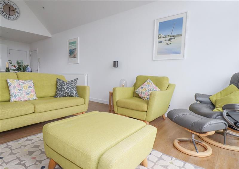 The living area at 7 Park Jowan, Newquay