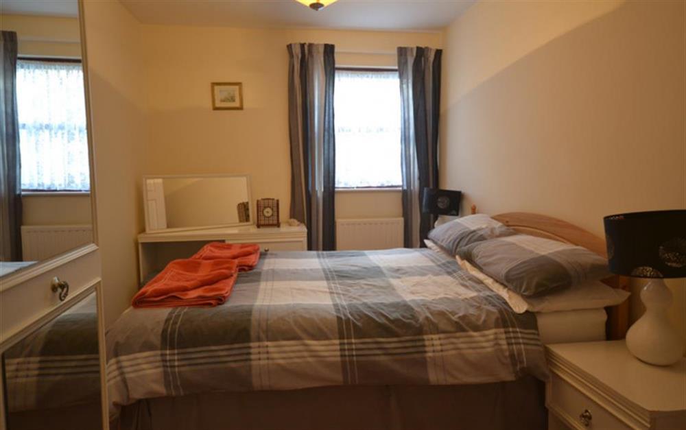 The double bedroom at 7 Rock Towers in Looe