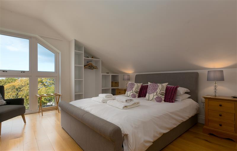 One of the 3 bedrooms (photo 2) at 7 Sandy Lane, Carbis Bay