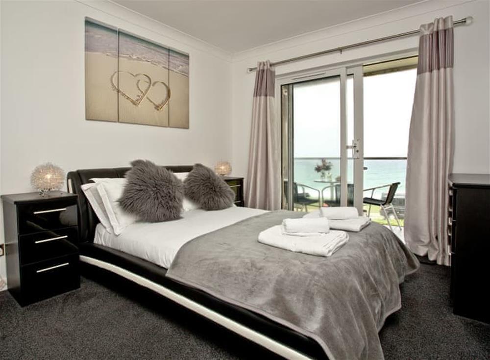 Double bedroom (photo 2) at 7 Waters Edge in , Newquay