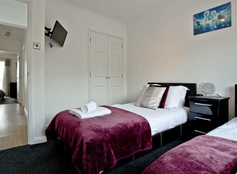Twin bedroom at 7 Waters Edge in , Newquay
