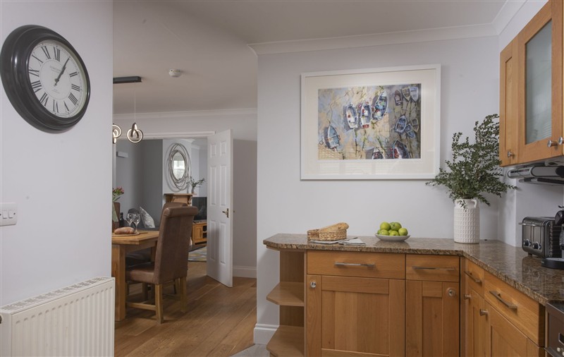Kitchen (photo 3) at 7 Wheal Ayr, Cornwall