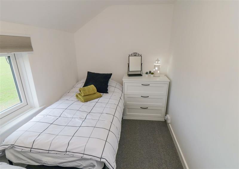 One of the 2 bedrooms (photo 2) at 70 Rosedale Lane, Port Mulgrave near Staithes