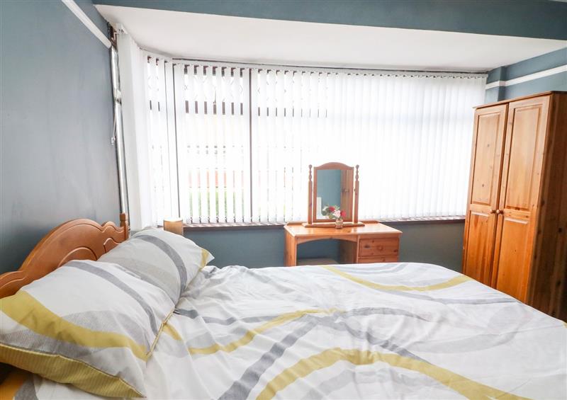 One of the bedrooms (photo 4) at 71 Nutter Road, Cleveleys