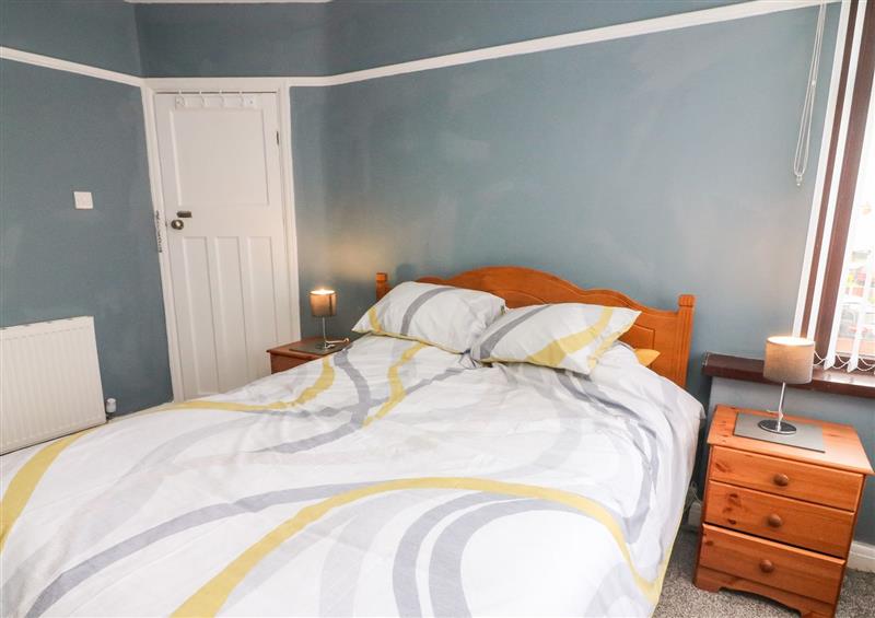 One of the bedrooms (photo 5) at 71 Nutter Road, Cleveleys