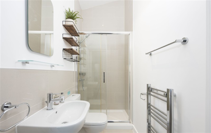 Bathroom at 71 Una, Cornwall
