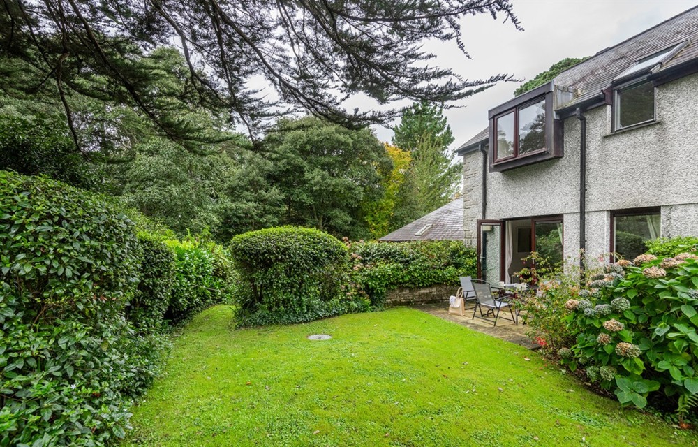 This is the setting of 79 Nursery Cottages