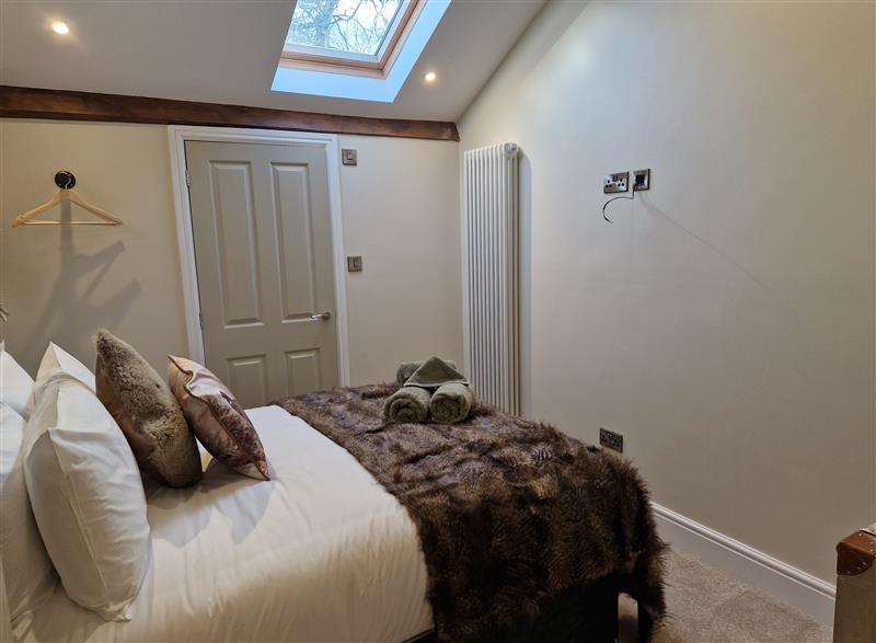 A bedroom in 8 Coach House (photo 2) at 8 Coach House, Cabus near Garstang