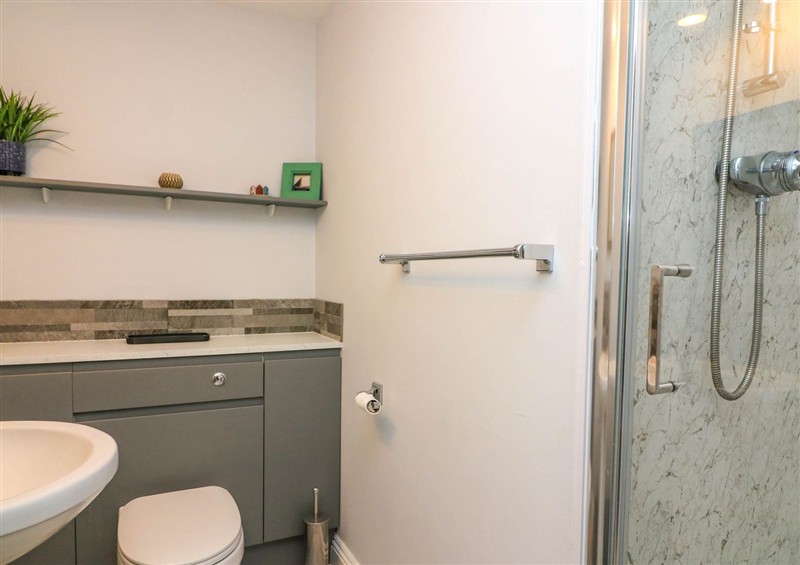 This is the bathroom at 8 Dartmouth House, Dartmouth