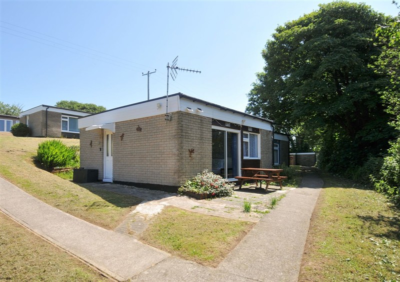 Outside (photo 2) at 8 Hillside, Kilkhampton