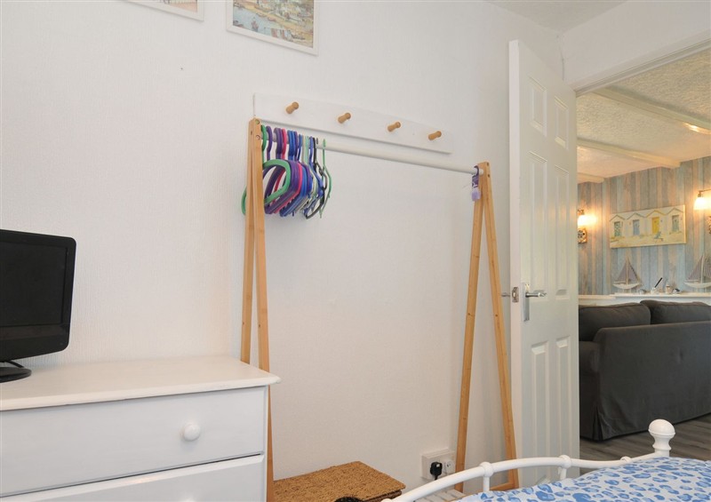This is a bedroom (photo 2) at 8 Hillside, Kilkhampton