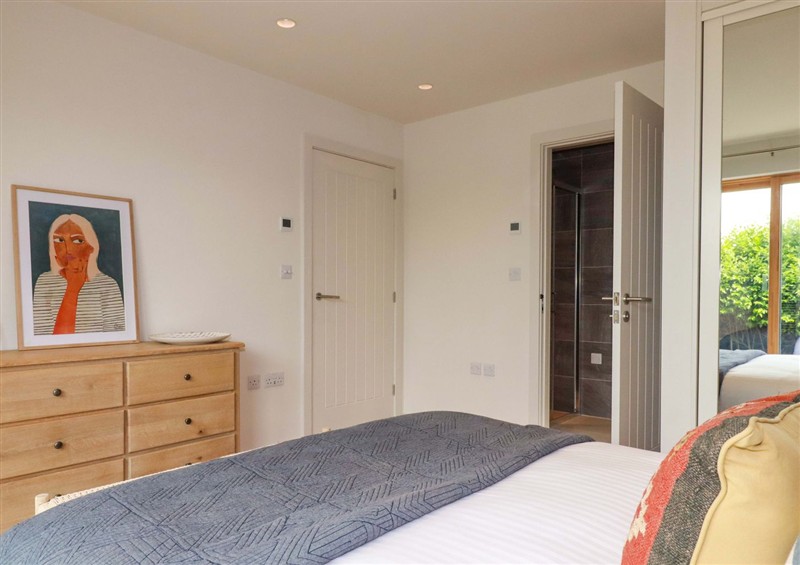 One of the 4 bedrooms (photo 4) at 8 Karn Havos, St. Eval near Mawgan Porth