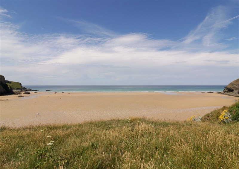 The setting of 8 Karn Havos at 8 Karn Havos, St. Eval near Mawgan Porth