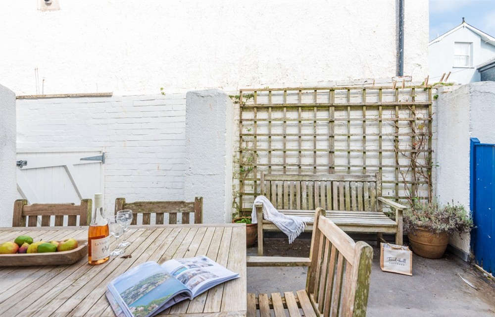 Photo of 8 Kings Cottages at 8 Kings Cottages in Salcombe