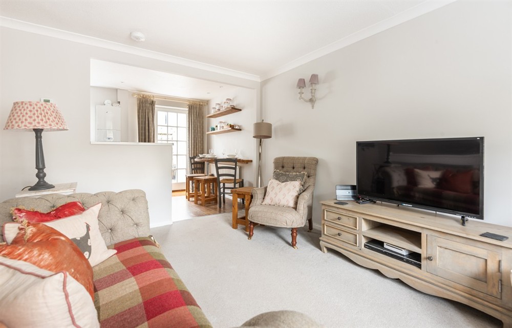 This is the living room at 8 Kings Cottages in Salcombe