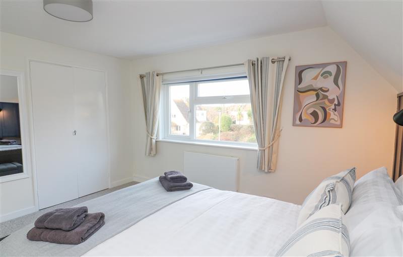 This is a bedroom at 8 Little Hill, Salcombe