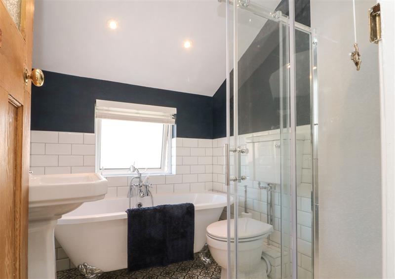 The bathroom at 8 Staithes Lane, Staithes