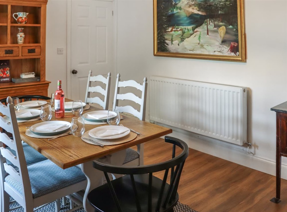 Dining Area (photo 2) at 8 Stratford Villas in Llansteffan, near Carmarthen, Dyfed