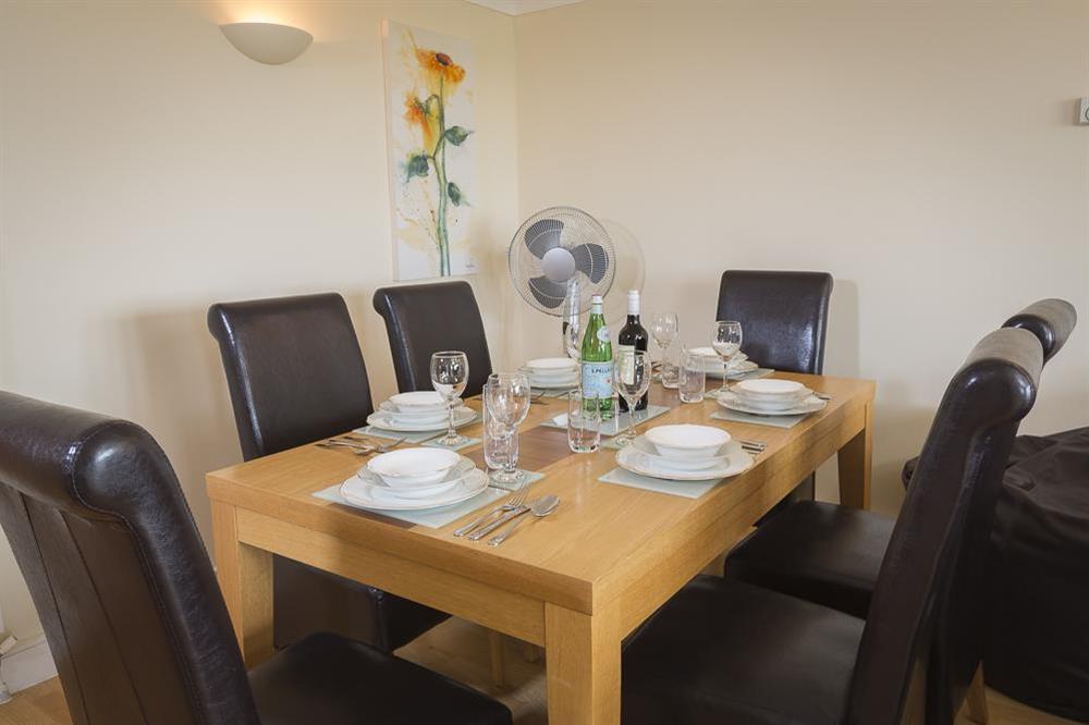 Dining area comfortably seating up to six at 8 Thurlestone Beach Apartments in Thurlestone, Nr Kingsbridge
