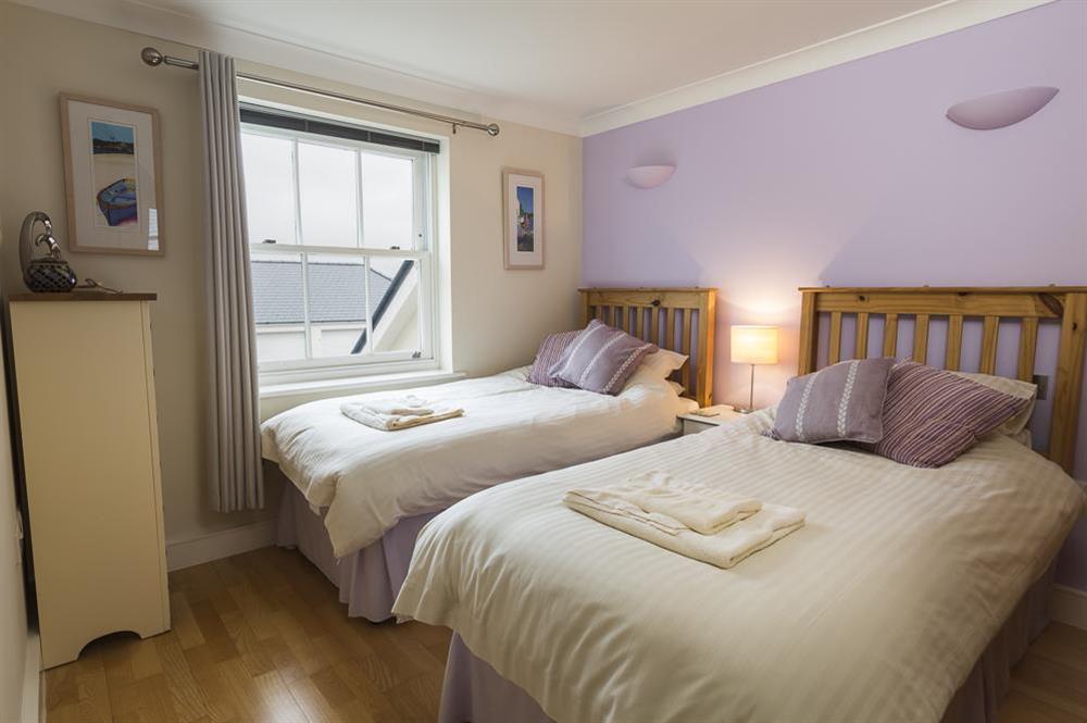 Twin bedroom at 8 Thurlestone Beach Apartments in Thurlestone, Nr Kingsbridge