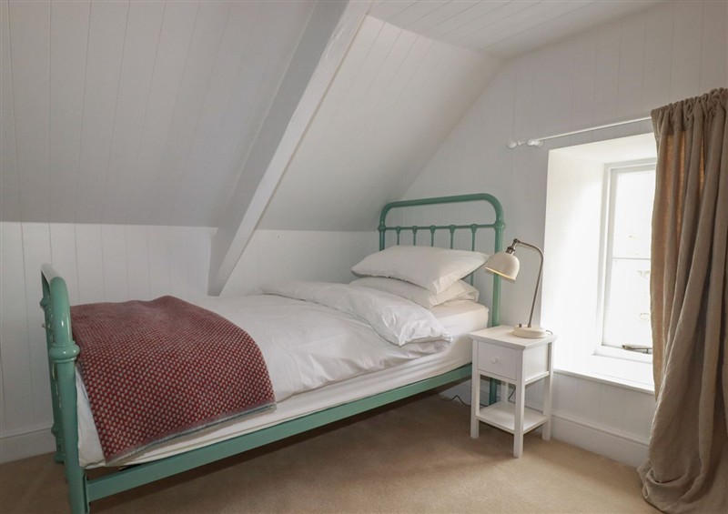Bedroom (photo 4) at 84 Fore Street, Port Isaac