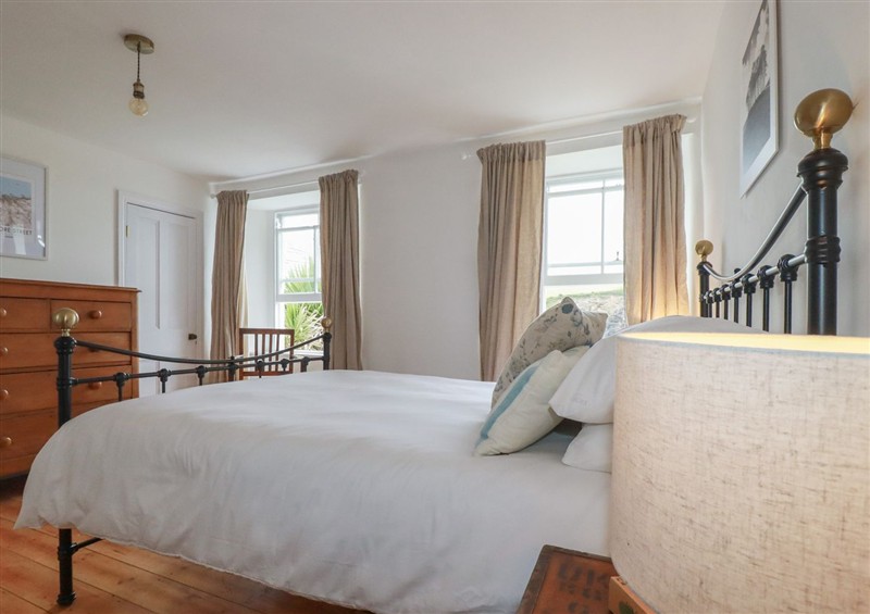 This is a bedroom at 84 Fore Street, Port Isaac
