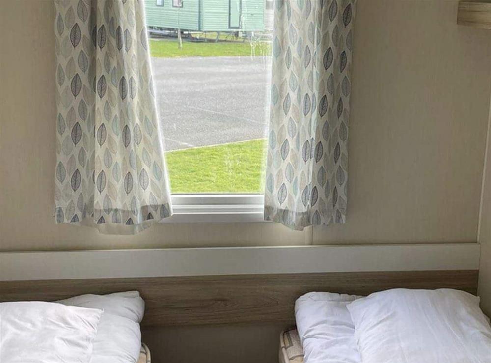Twin bedroom at 85 Snowdonia View in Pwllheli, Gwynedd
