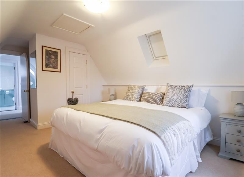 This is a bedroom at 9 Church Farm Rise, Aldeburgh