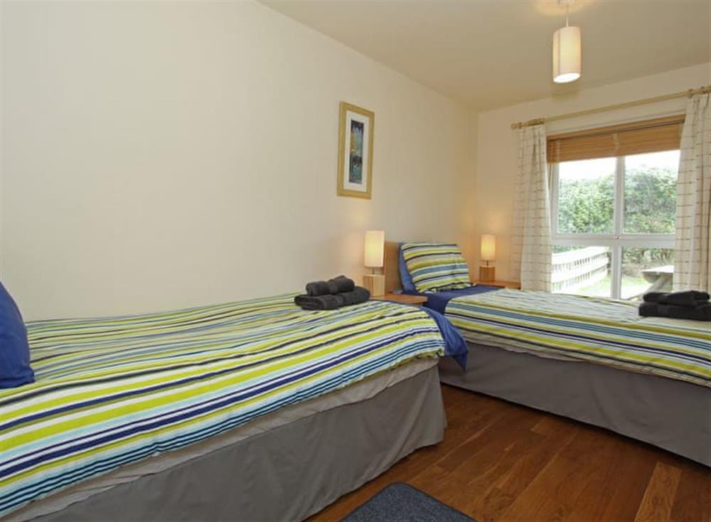 Twin bedroom (photo 2) at 9 Glendorgal in , Newquay