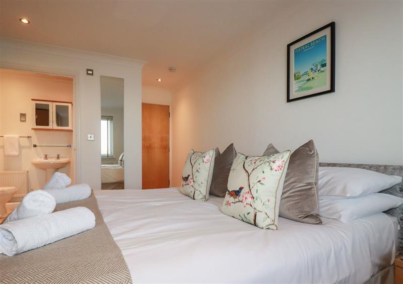 Bedroom (photo 2) at 9 Headland Point, Newquay
