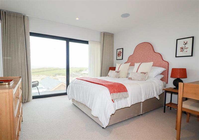Bedroom (photo 2) at 9 Longshore, Porth near Newquay