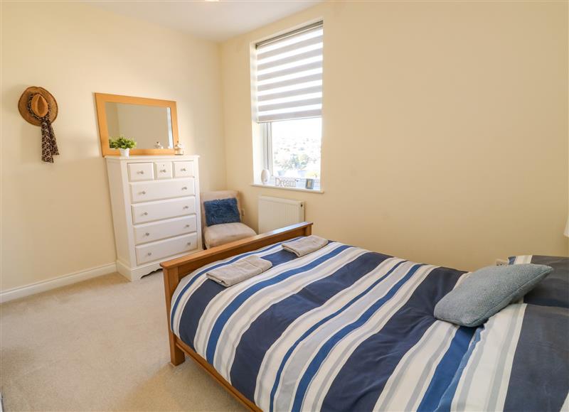 One of the 2 bedrooms at 9 Seaford Sands, Paignton