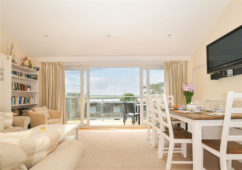 Inside at 9 Slipway Cottages, Rock