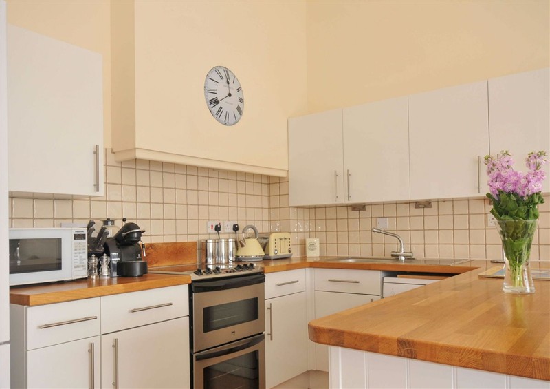 Kitchen at 9 Slipway Cottages, Rock