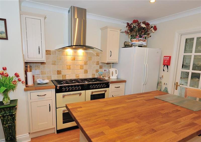 Kitchen at 9 St Georges Hill, Lyme Regis